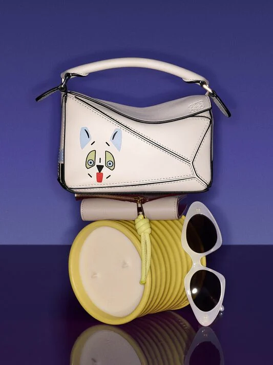 LOEWE ロエベ　カーフレザーボトル　ロエベ公式 LOEWE ロエベカーフレザーボトルロエベ公式